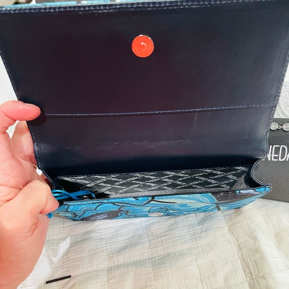NWT PINEDA COVALIN  SILK ITSMO CLUTCH - Picture 4 of 6